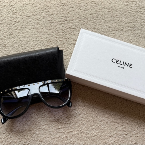 Celine CL40011S 40011 01B Sunglasses Authentic 58 mm Studded Black Gradient Nice - Picture 4 of 16